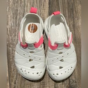 Sketchers water clogs shoes sz 8C